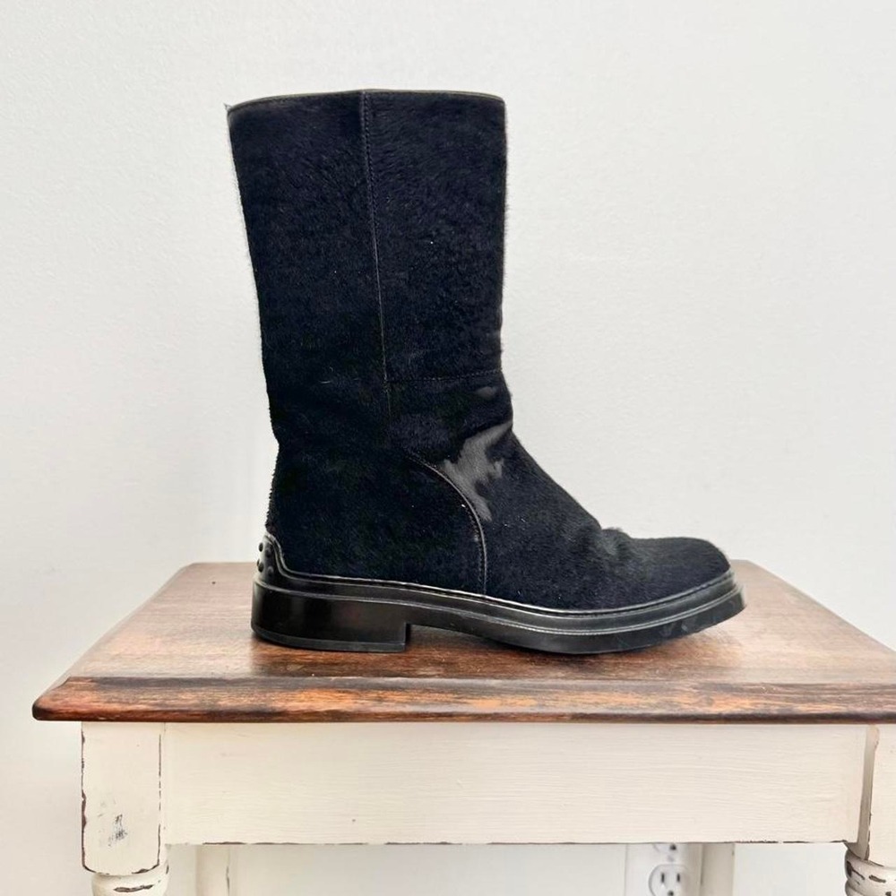 Tod's black calf hair boot size 6.5 mid calf campus pony hair fur designer